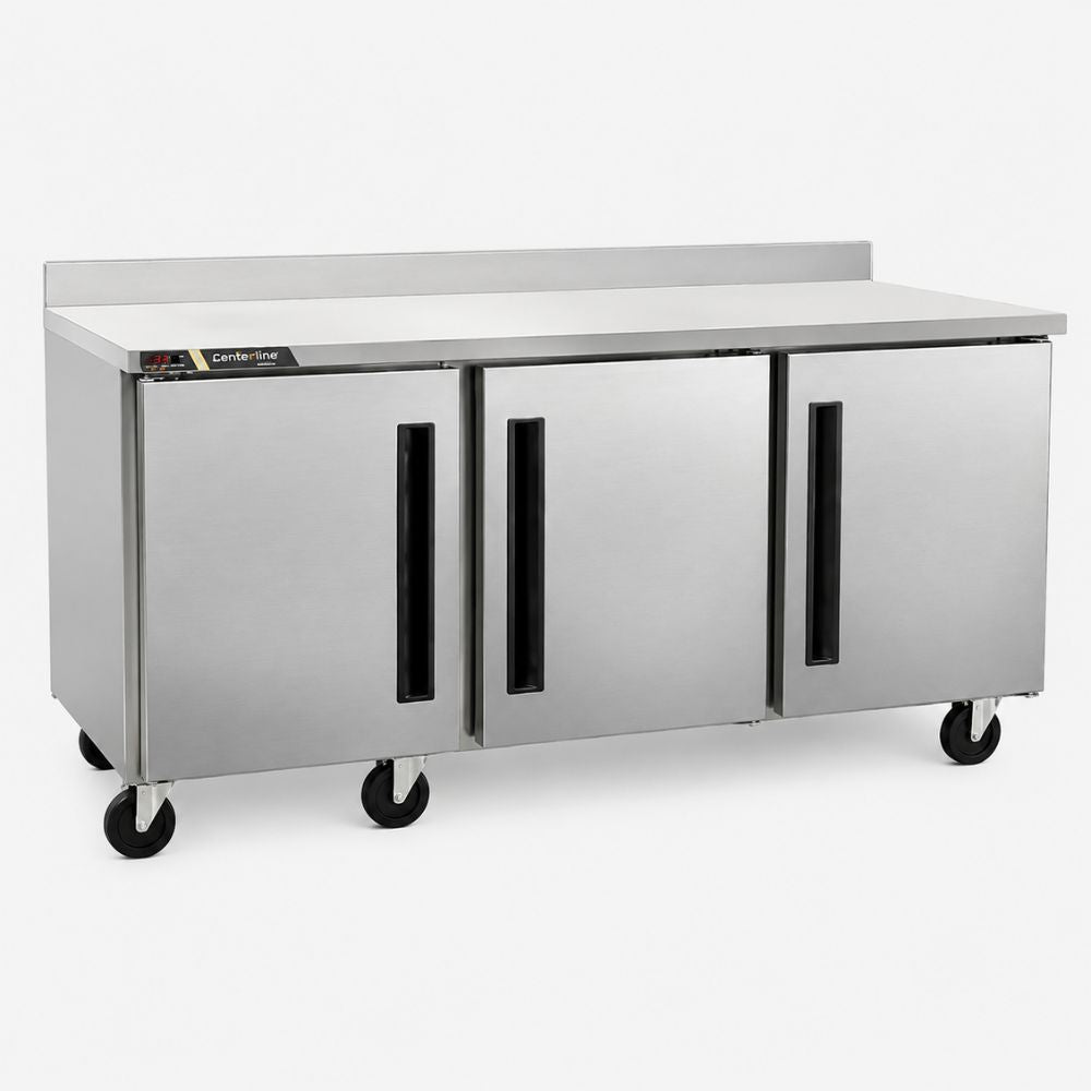 Refrigerador Mesa de Trabajo Centerline CLUC-72R-SD-WTLRR, 18.80 pies cúbicos, en acero inoxidable.